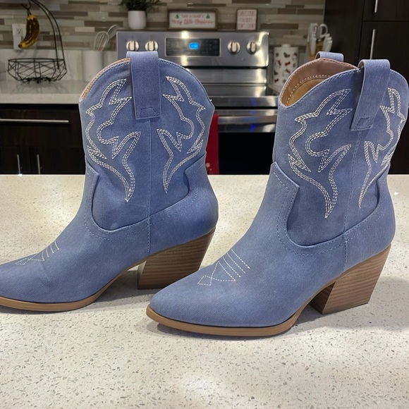 Denim Western Boots - Picture 2 of 5